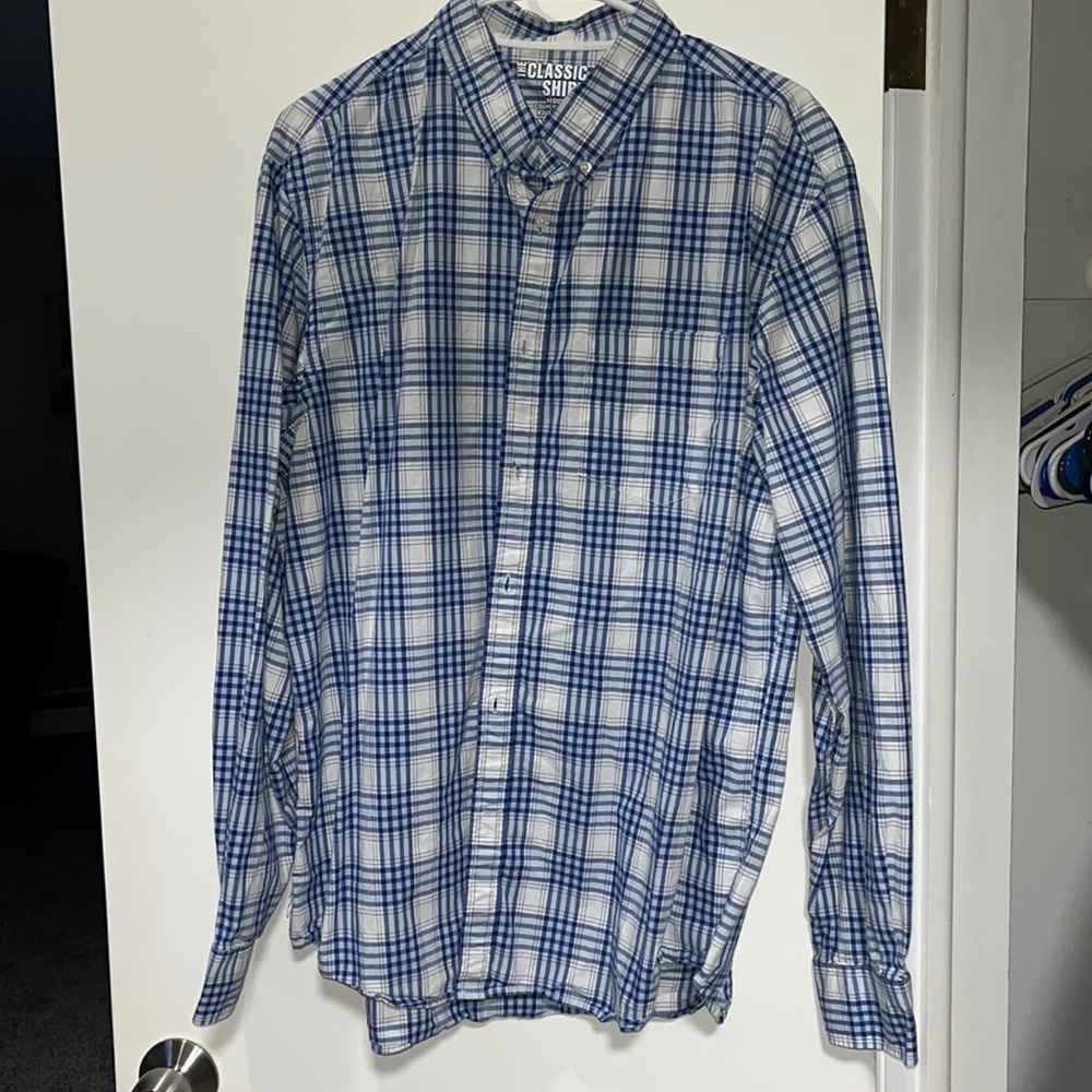 Men’s XL long sleeve dress shirt